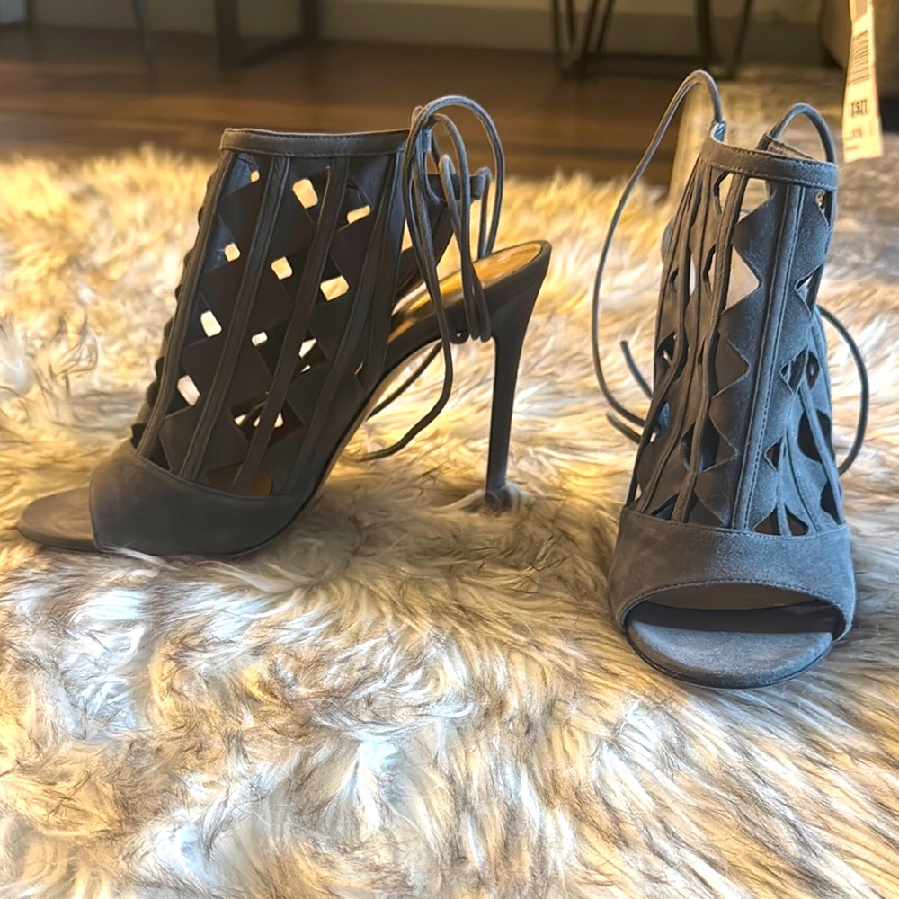 Gianvito Rossi Laser cut out grey suede sandals